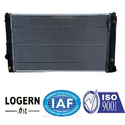 Car Parts Radiator for Toyota 06- RAV4 W/O Tow/Previa 6cyl at