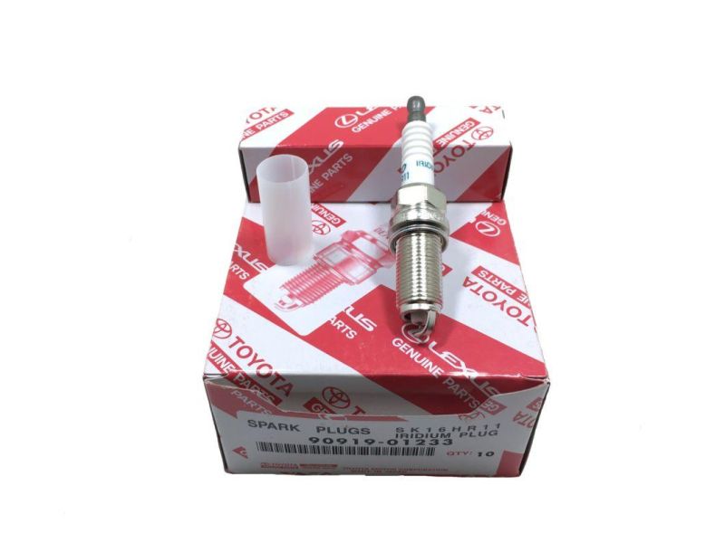 Sk16hr11 90919-01233 Spark Plug for Toyota High Quality