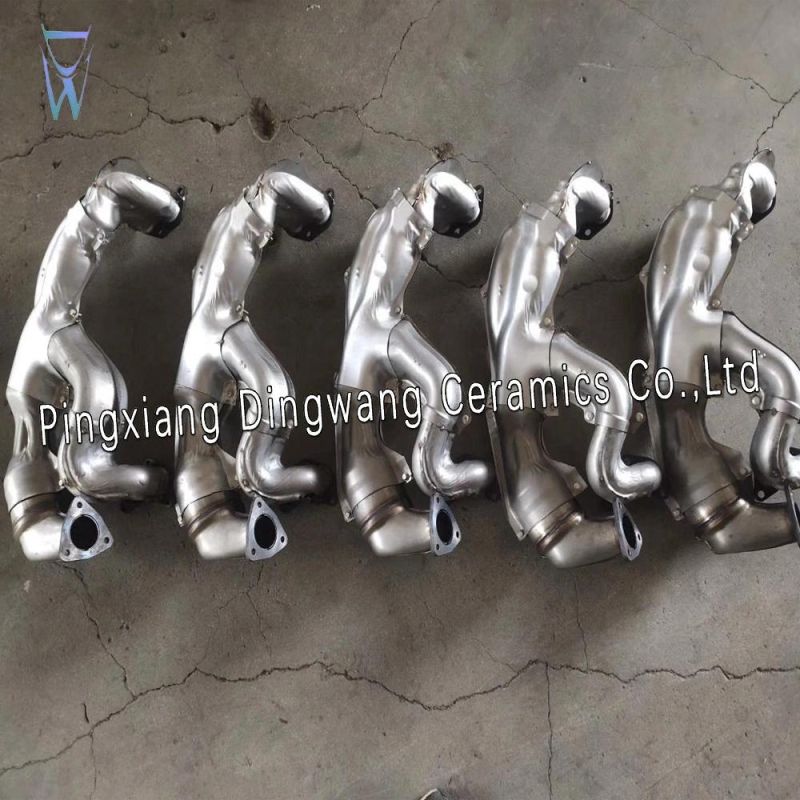 Exhaust Manifold Ternary Catalytic Converter Price for Toyota Land Cruiser