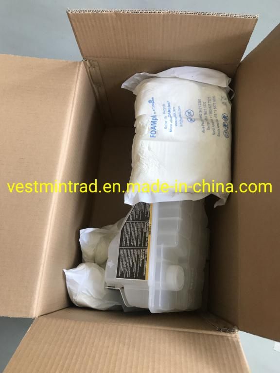 High Quality Competitive Price HD Truck Expansion Tank for Volvo Vn, Vnl Plastic Aluminum Radiator