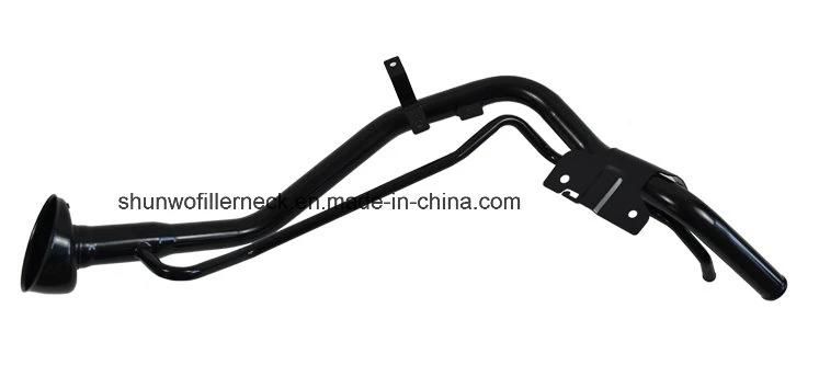 Auto Oil Pipe Fuel Tank Filler Neck Pipe for Nissan X-Trail T30 (OE NO. 17221-8H31A)