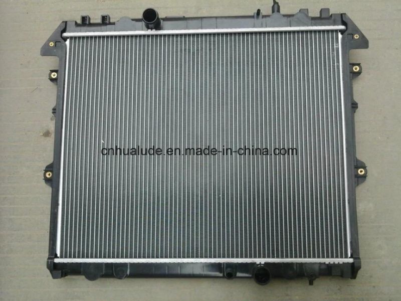 Cheap Car Radiator for Innova