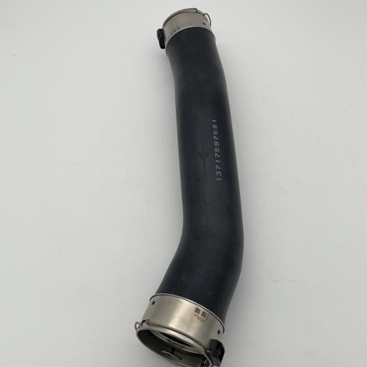 Auto Parts Auto Air Intake Hose Is Suitable for BMW OEM 13717597591 F26 F30 F31 F32 F34 F35 X4