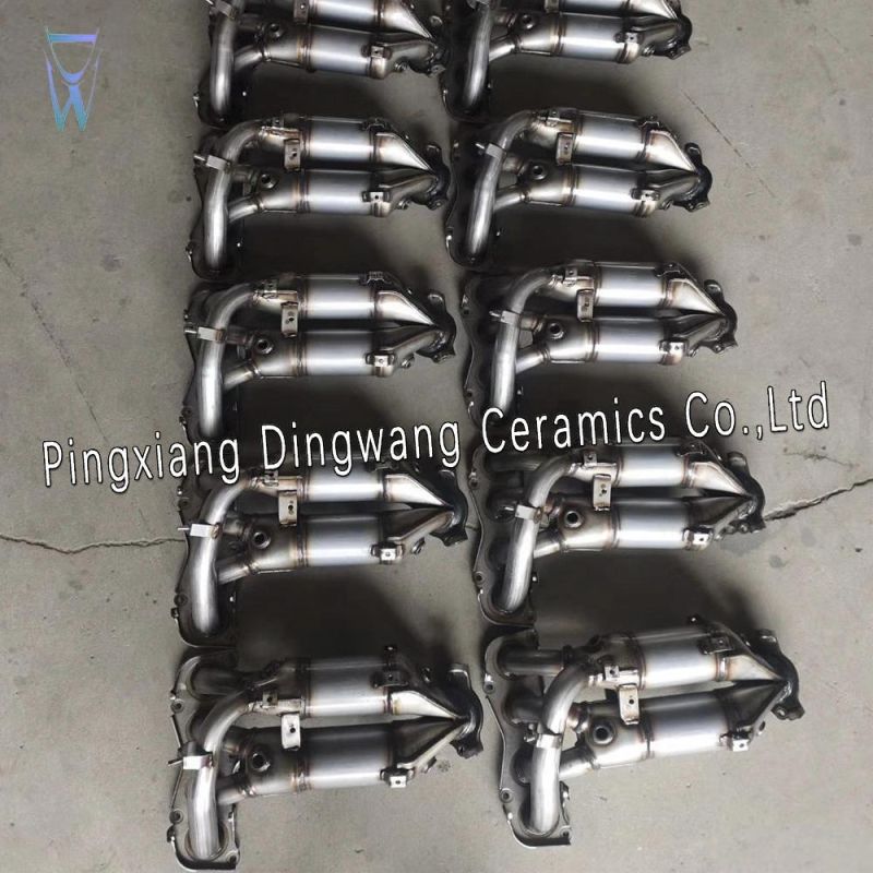 Exhaust Manifold Ternary Catalytic Converter Price for Toyota Land Cruiser