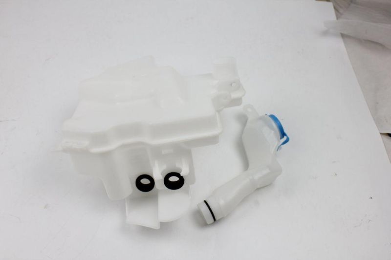 Auto Parts for Honda Fit 2008-2012 OEM 76841-T5h-H01 Water Tank