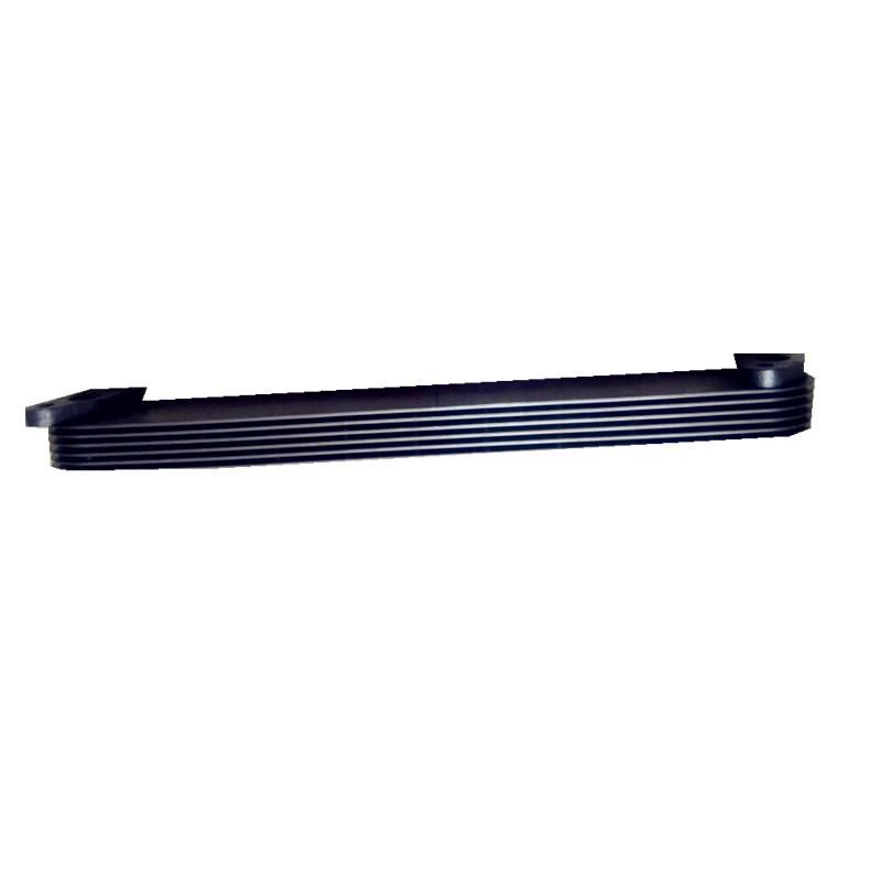 65.05601-7081 DV11 Doosan Engine Oil Cooler for Daewoo Bus/Truck/Excavator Parts