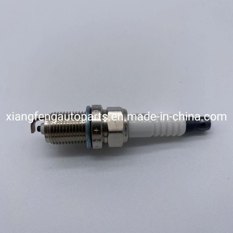 Car Plug Auto Ignition Spark Plug for Toyota 90919-01176 K16r-U