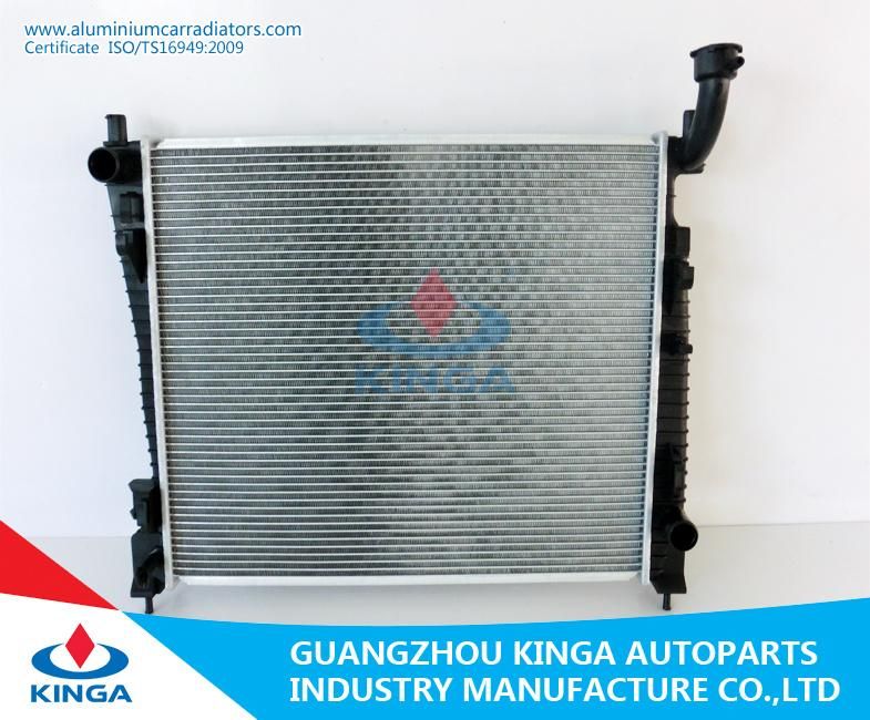Auto Spare Parts Car Radiator for Gmc Jeep Grand Cherokee 11-12 Mt
