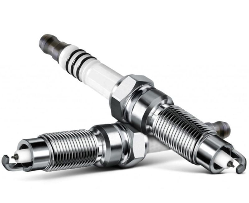Auto Parts Platinum Double Iridium Spark Plug Quick start improved noise reduction spark plug