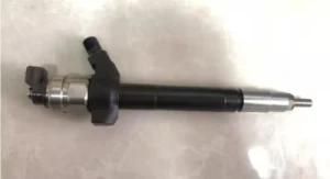 Auto Spare Parts Diesel Engine Common Rail Fuel Injector for Denso 095000-5800