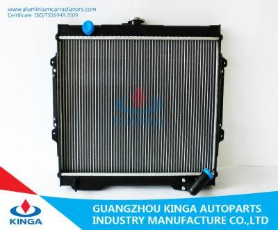 Performance Car Radiator for Mitsubishi Pajero V31/V32&prime; 92-96 Mt