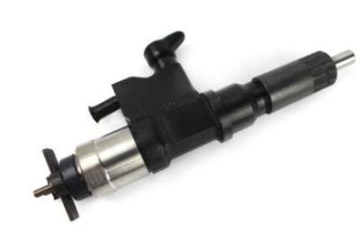 Diesel Nozzle Wholesale Automotive Parts Common Rail Fuel Injector for Toyota Hilux 2005-2008 (OEM 095000-534X)