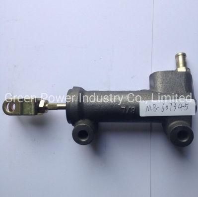 Auto Part OEM MB607345 Clutch Master Cylinder for Mitsubishi Canter