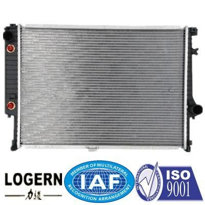 Car Aluminum/Plastic Radiator for BMW E32/E34&prime;89-93 at/PA42 Dpi: 942