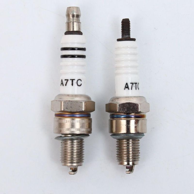 Motorcycle Parts B7tc A7tc D8tc F5tc Spark Plug for Engine