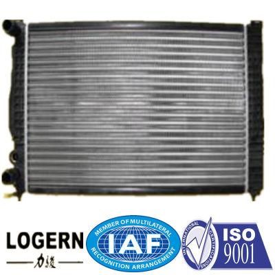 High Quality Auto Radiator for Audi A4/S4&prime;96-01 Mt