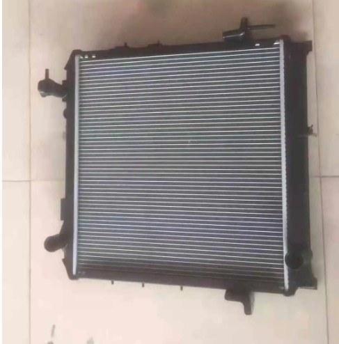 Factory Sale Auto Parts Radiator for Isuzu Light Truck