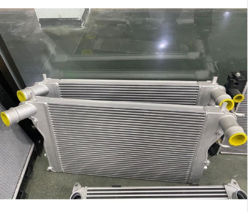 for Audi S3 Intercooler for Mk5 / Mk6 Platform 1K0145803 P with Aluminium End Tanks Core Size 620*420*40
