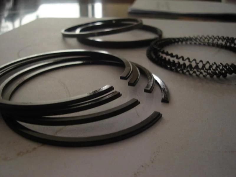 Engine Parts Engine Piston Accessories Kits Engine Cylinder Piston Ring Cover Valve Parts for Cars