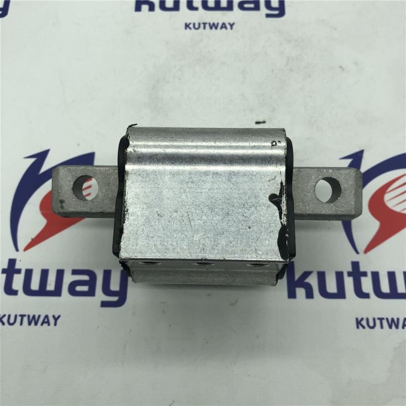 OEM: 2122400418/212 240 0418 Fit for Benz 212year: 2014- Kutway Engine Mount