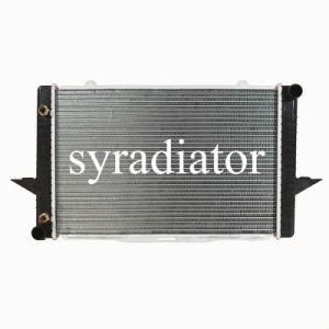 Best Selling Car Radiator for Volvo 850 S70 Series &prime;2.4&prime;93 at