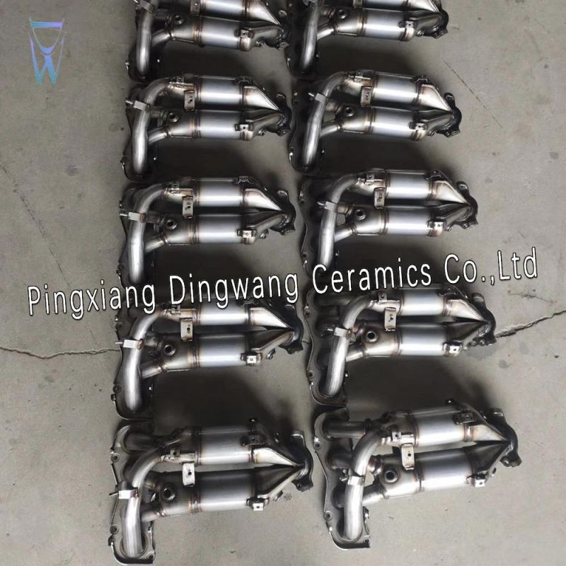 Hot Sell Exhaust Manifold Three-Way Catalytic Converter for Toyota Corolla