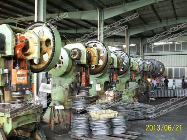 High Quality Air Cooler for Shacman Truck Spare Parts Dz9112530269