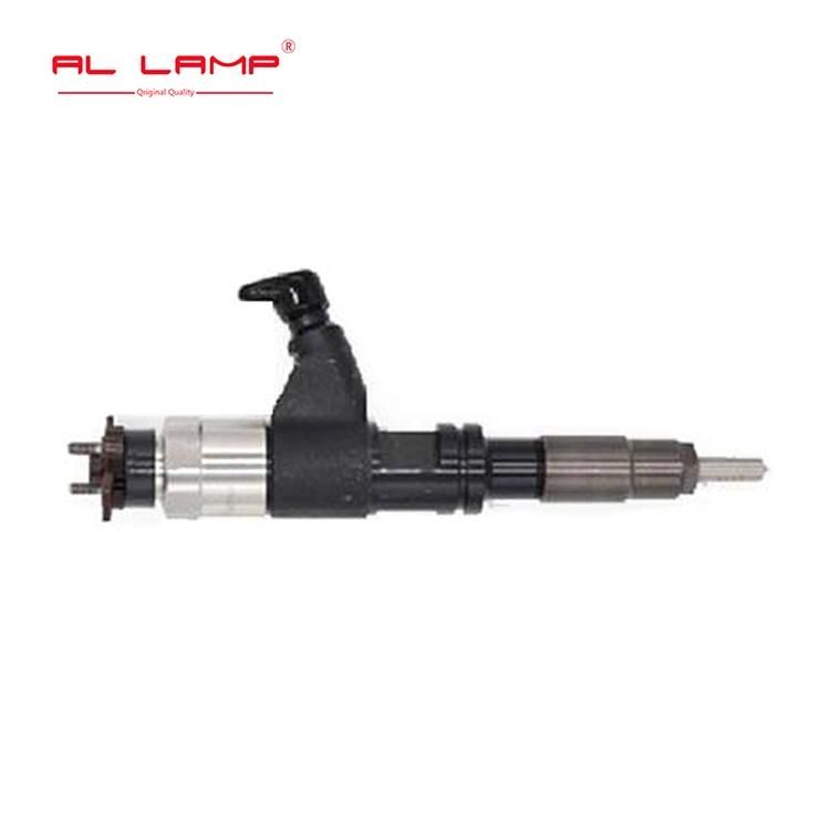 Common Rail Fuel Injector for John Deere Tractor Re530361 Automotive
