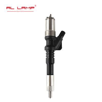 Truck Parts Diesel Commmon Rail Fuel Injector for Komastu 095000-1211 6156-11-3300 6156-11-3301 6156113300 6156113301 095000-0801