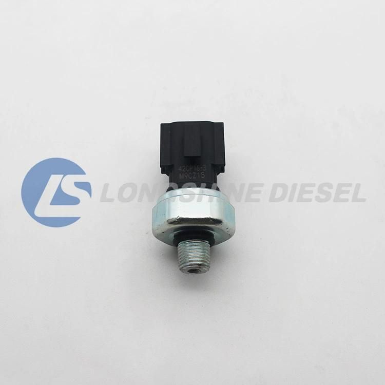 Oil Pressure Sensor Switch 25070-CD000 for Nissan