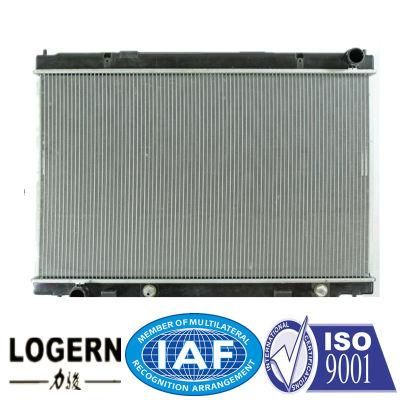 Ni-179 Japan Auto Radiator for Nissan Infiniti Fuge M35/M45&prime;06-08 at