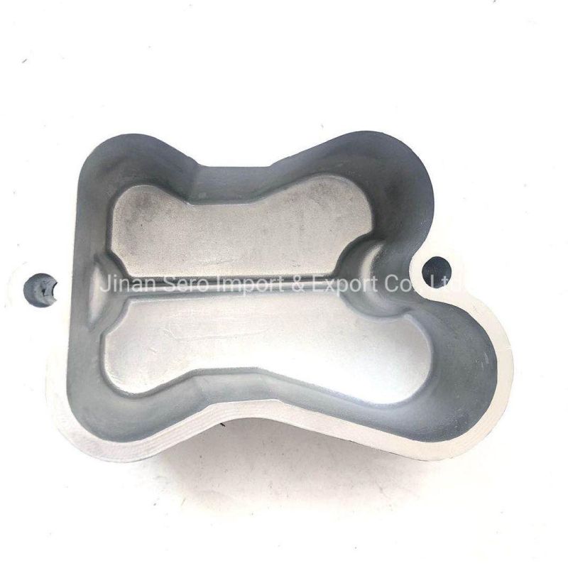 Sinotruk Hot Sale High Quality Engine Parts Vg1500040066 Cylinder Head Cover for HOWO Truck Parts