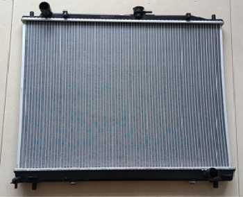 Engine Cooling System Car Parts Water Tank Radiator for Mitsubishi (OEM 2131034620)