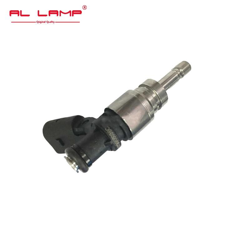 Auto Part Fuel Injector for Audi A6 Quattro Q7 S5 Audi for VW Gdi 079906036c Inyector