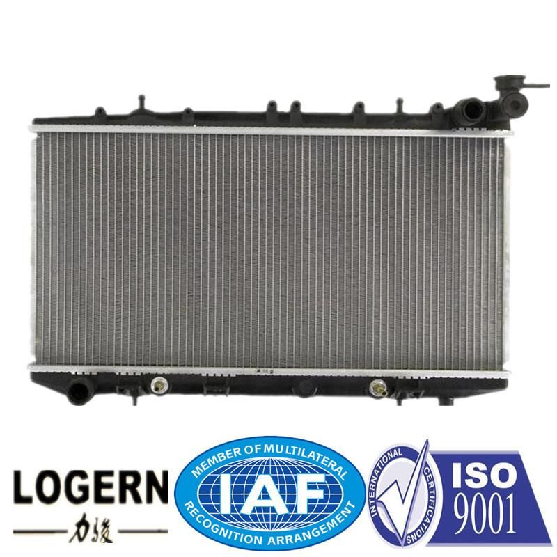 Auto Radiator for Nissan Sunny/Sentra′93 at Dpi: 1178