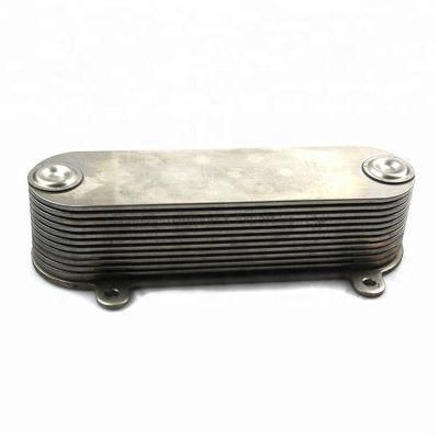 Sinotruk HOWO Truck Spare Parts Engine Parts Oil Cooler Core Vg1246070012