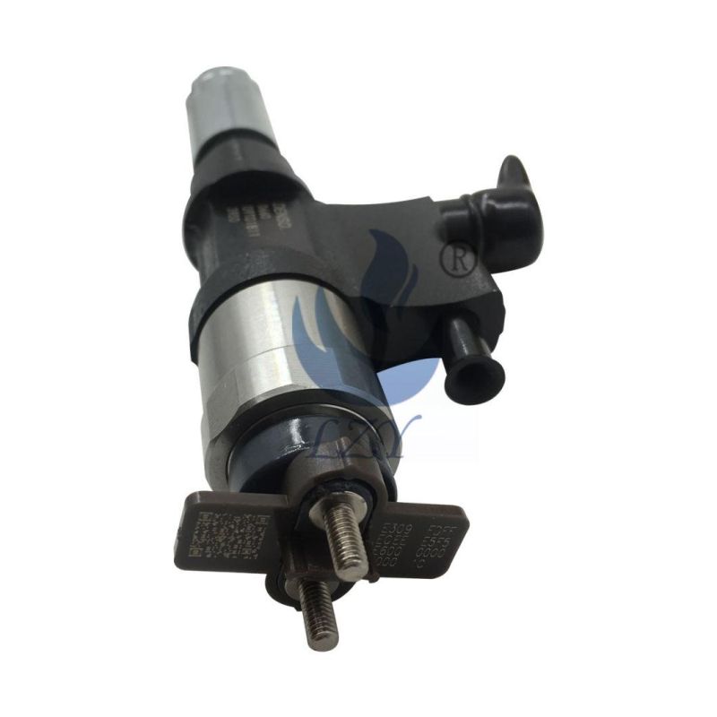 Lzy Common Rail Diesel Engine Spare Parts Injector 095000-0660