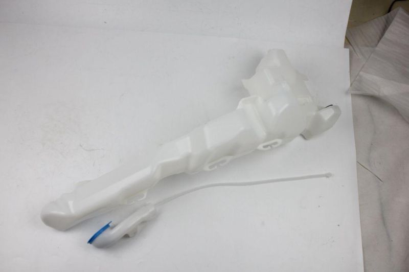 Auto Parts for Honda CRV 2008-2012 OEM 76841-T0a-S01 Water Tank