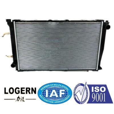 Sub-010 High Quality Auto Radiator for Subaru Legacy/Liberty Bf5