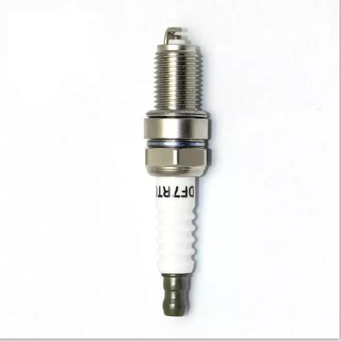 Auto Parts Automobile Iridium Spark Plug for Toyota