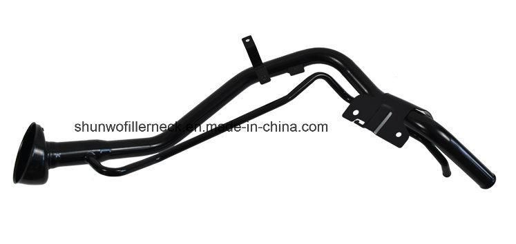 Auto Part Pipe Fuel Filler Neck Pipe for Nissan X-Trail T30 2.0 2.5 Diesel, OE No. 17221-8h300 172218h70b 172218h70A