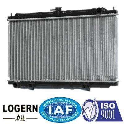 Auto Radiator for Nissan Primera/Infinniti G20&prime;96-00 Mt