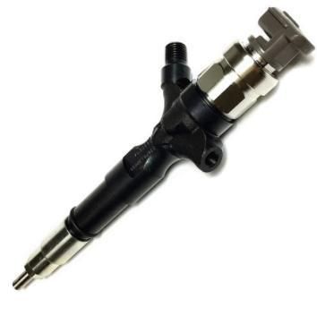 Wholesale Automotive Parts Industrial Supplies Common Rail Fuel Injector for Toyota Hilux (OEM 23670-30050)