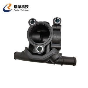 Auto Engine Parts Thermostat Housing 1319480 Xs4g-9K478-Bd Xs4g9K478bd for Ford Focus