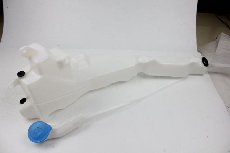 Auto Parts for Honda CRV 2008-2012 OEM 76841-T0a-S01 Water Tank