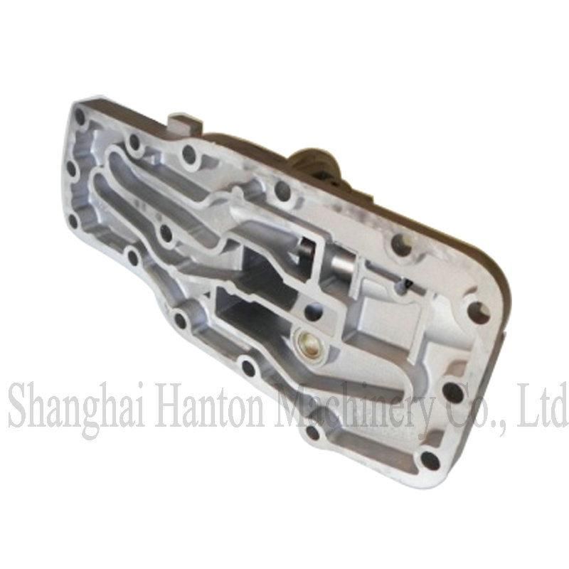 Cummins 6ISBE6.7 6ISDE6.7 engine motor 4931572 4983355 oil filter head
