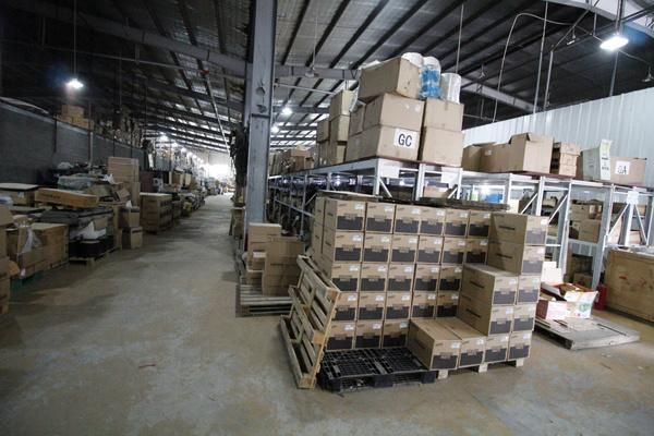 Engine Parts Camshaft for Doosan Daewoo Truck Bus Excavator Parts