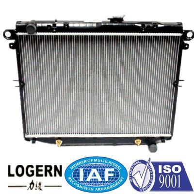 Auto Radiator for Toyota 98- Landcruiser at
