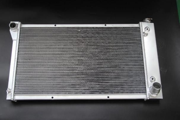 Auto Air Conditioning Spare Parts for Ford F100 F150 F250 F350 Bronco V8 1983-1997 Auto Radiator
