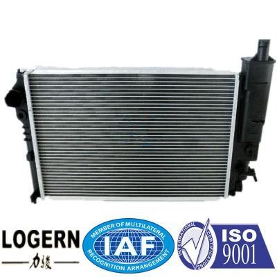 Aluminum Auto Radiator for Peugeot 405&prime;92-00 Mt